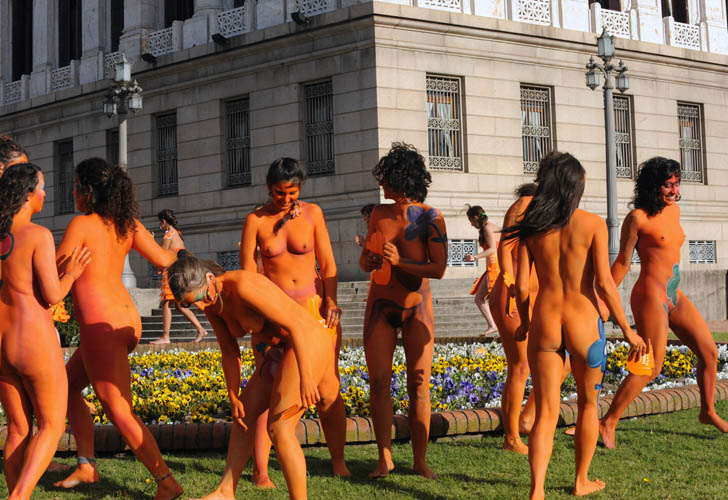Uruguay cerca de despenalizar el aborto, ¿y Boston?