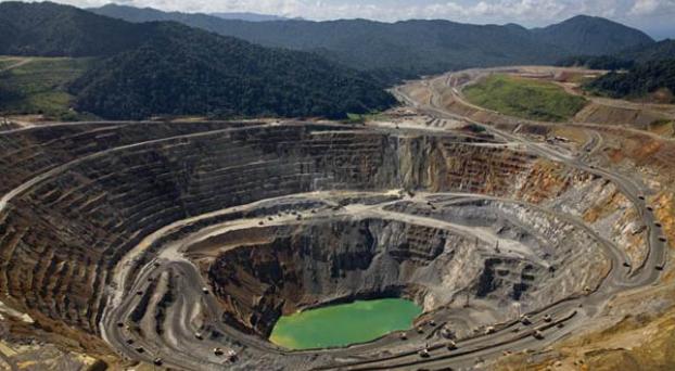 Saqueo a cielo abierto: el increíble regalo del gobierno a las mega mineras