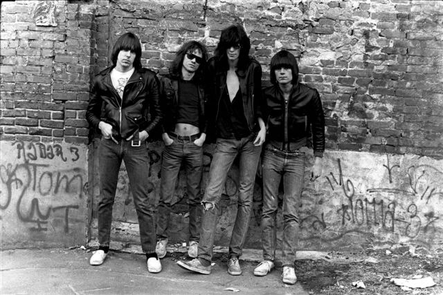 Hace 40 años salía el primer disco de los Ramones