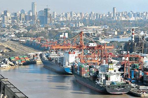 La Justicia investiga contrabando en el Puerto de Buenos Aires.