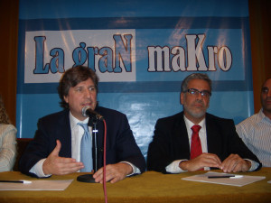 Boudou y Feletti, en 2011, presentan La Gran Makro. 