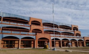 La Facultad de Artes y Diseño de la UNCuyo, sede contestataria.