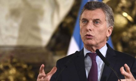 Nepotismo: el anuncio de Macri forzaría a renunciar a apenas 12 parientes
