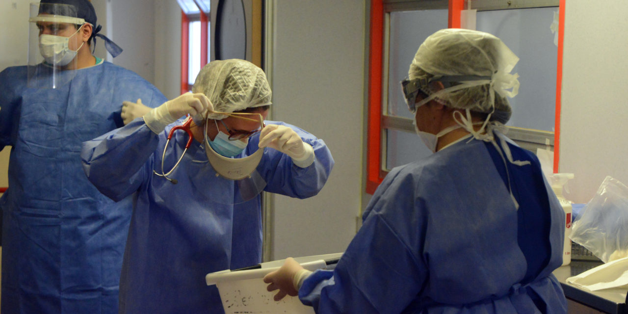 Otro problema sanitario: los estudiantes de Medicina que no pueden recibirse por la falta de cursadas