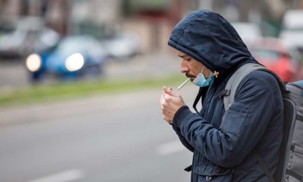 Coronavirus en Argentina: Cigarrillo y vapeo, principales factores de riesgo