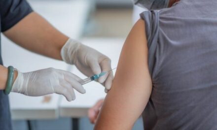 Lanzan la web para sacar turno para vacunarse en la Provincia