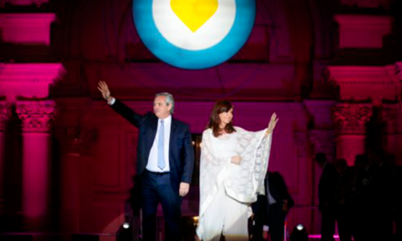 Cristina criticó fuertemente a la justicia en su balance del primer año de gestion