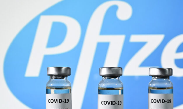 Pfizer pidió autorización a la ANMAT para usar su vacuna contra el Covid-19 en la Argentina