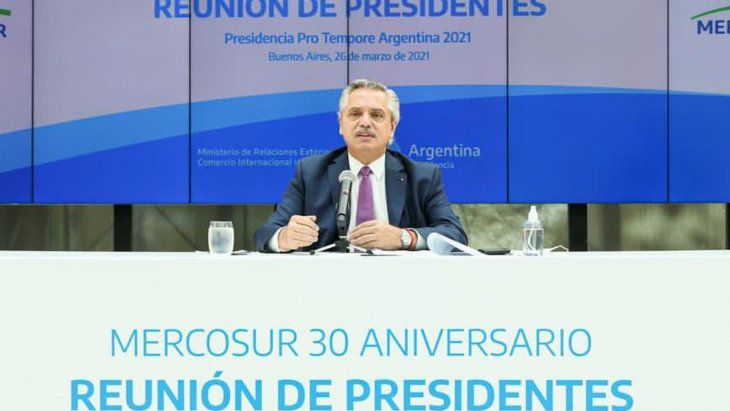 Cumbre del Mercosur: tenso cruce entre Alberto Fernández y Luis Lacalle Pou por la flexibilización del bloque