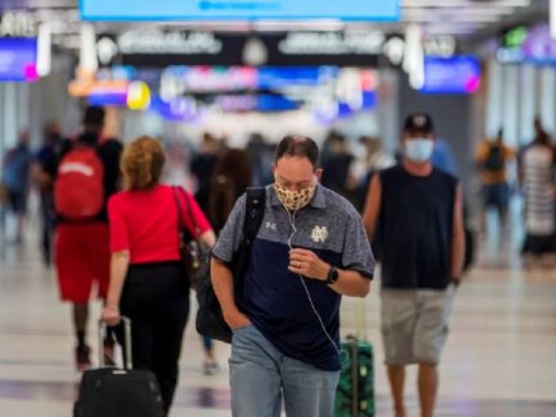 Cepo a los vuelos: el Gobierno mantendrá el cupo de 600 pasajeros