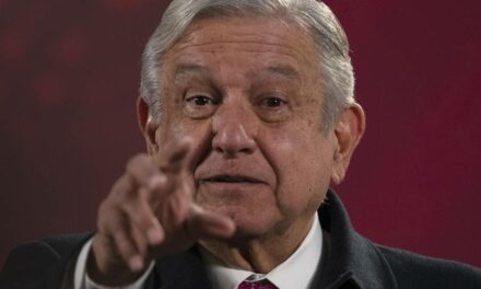 AMLO: El presidente mexicano llama a referéndum revocatorio
