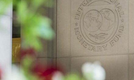 Garantizan que el Gobierno busca «por todos los medios» un acuerdo con el FMI