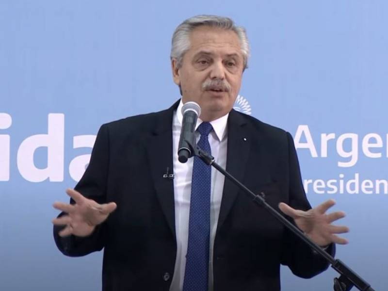 Alberto Fernández les tomó juramento a sus nuevos ministros: «No me van a ver atrapado en disputas internas»