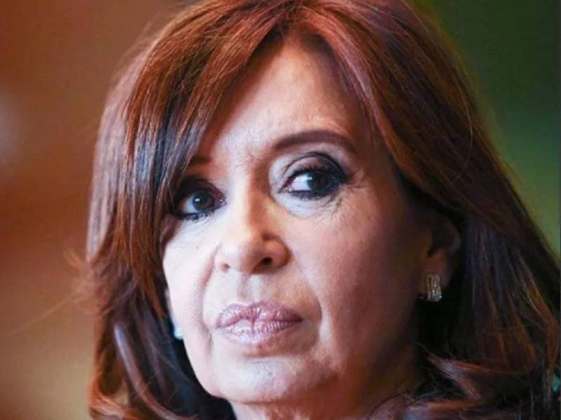 Causa Hotesur: sobreseyeron a Cristina Kirchner, a sus hijos y al resto de los imputados