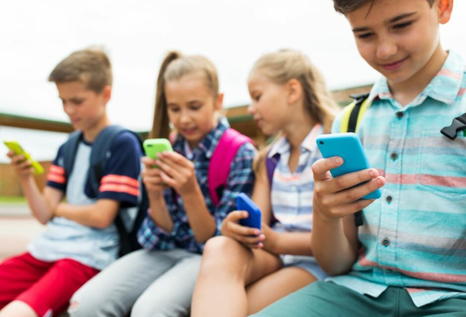 Cómo gestionar la tecnología con nuestros hijos sin morir en el intento