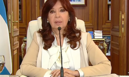 Plan mugre para todos: Cristina Kirchner ensució a propios y ajenos en su descargo y se despegó de los otros acusados