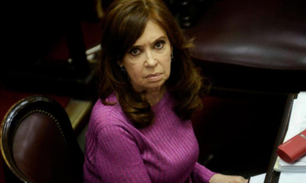 Cristina Kirchner criticó a su Gobierno por los aumentos de prepagas: «Inaceptable»