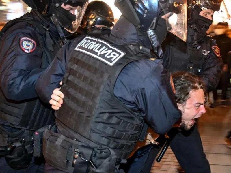 Casi 20.000 arrestos en Rusia desde que comenzó la invasión a Ucrania
