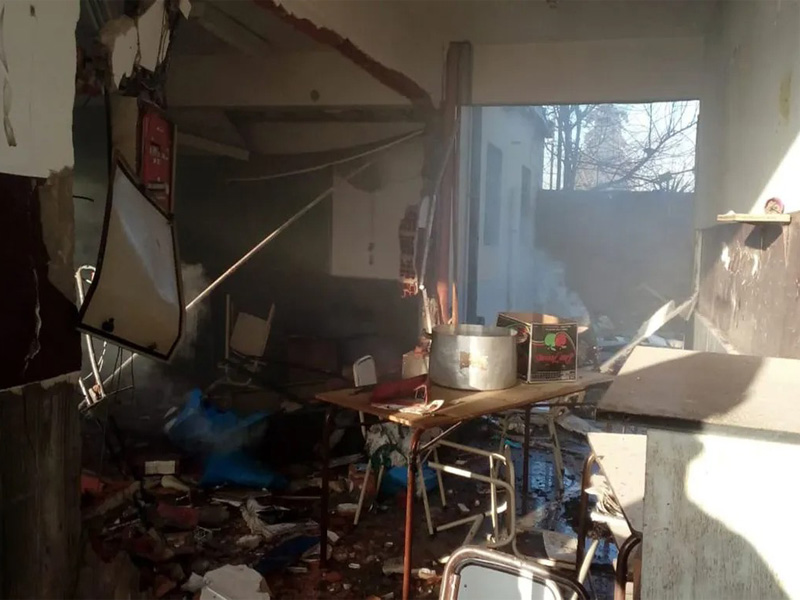 OTRA VEZ | Explotó la cocina de una escuela primaria de Moreno