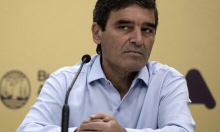 Fernán Quirós confirmó su candidatura a jefe de Gobierno: «He tomado la decisión de competir»
