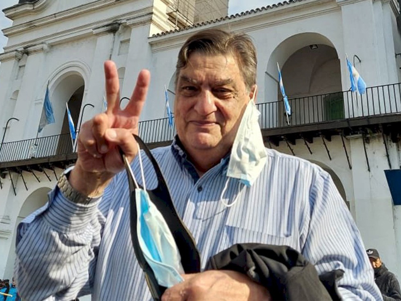 Axel Kicillof designó al ex secretario de Prensa de Menem en un cargo en IOMA