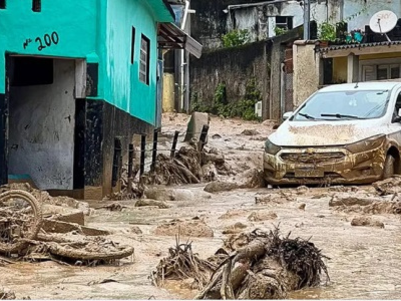 Al menos 40 muertos por las inundaciones en Brasil