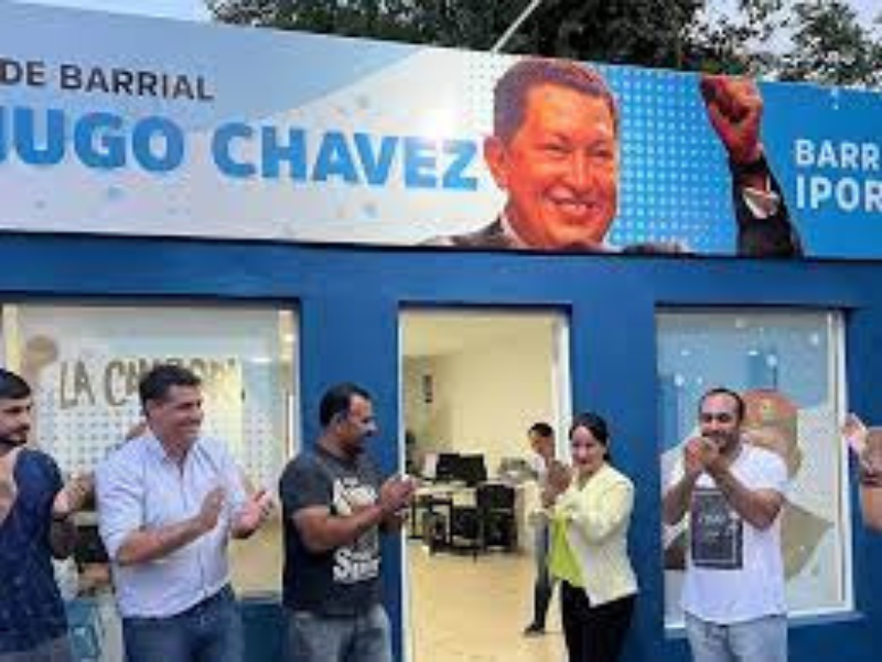 «Homenaje»: La Cámpora inauguró una sede con el nombre de Hugo Chávez