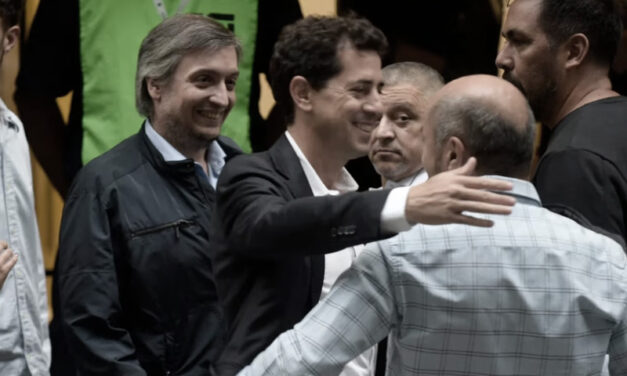 Fernández, Máximo Kirchner y Massa en la mesa del PJ: nadie se fue a Sevilla