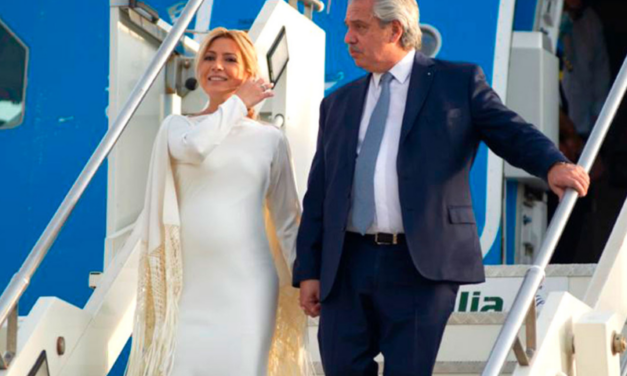 Una denuncia contra un piloto presidencial casi arruina el viaje de Alberto Fernández a Bruselas